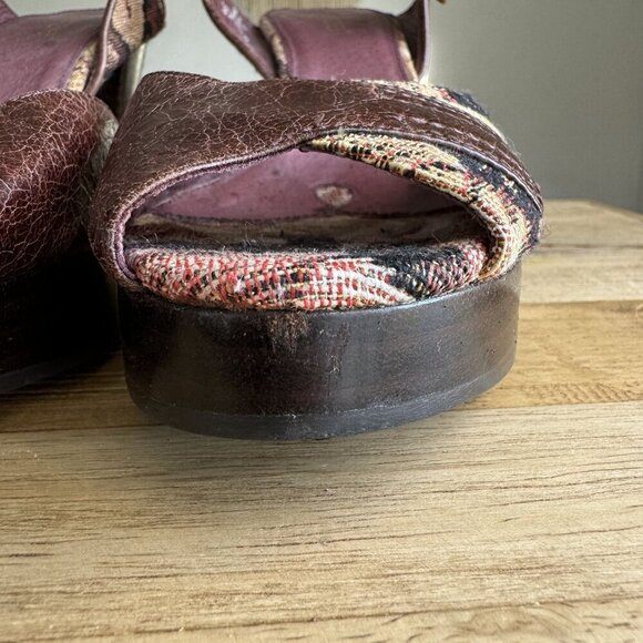 Kenzie Rachelle Burgundy Brocade Brown Platform Ankle Strap Peep Toe Sandal - Picture 6 of 17